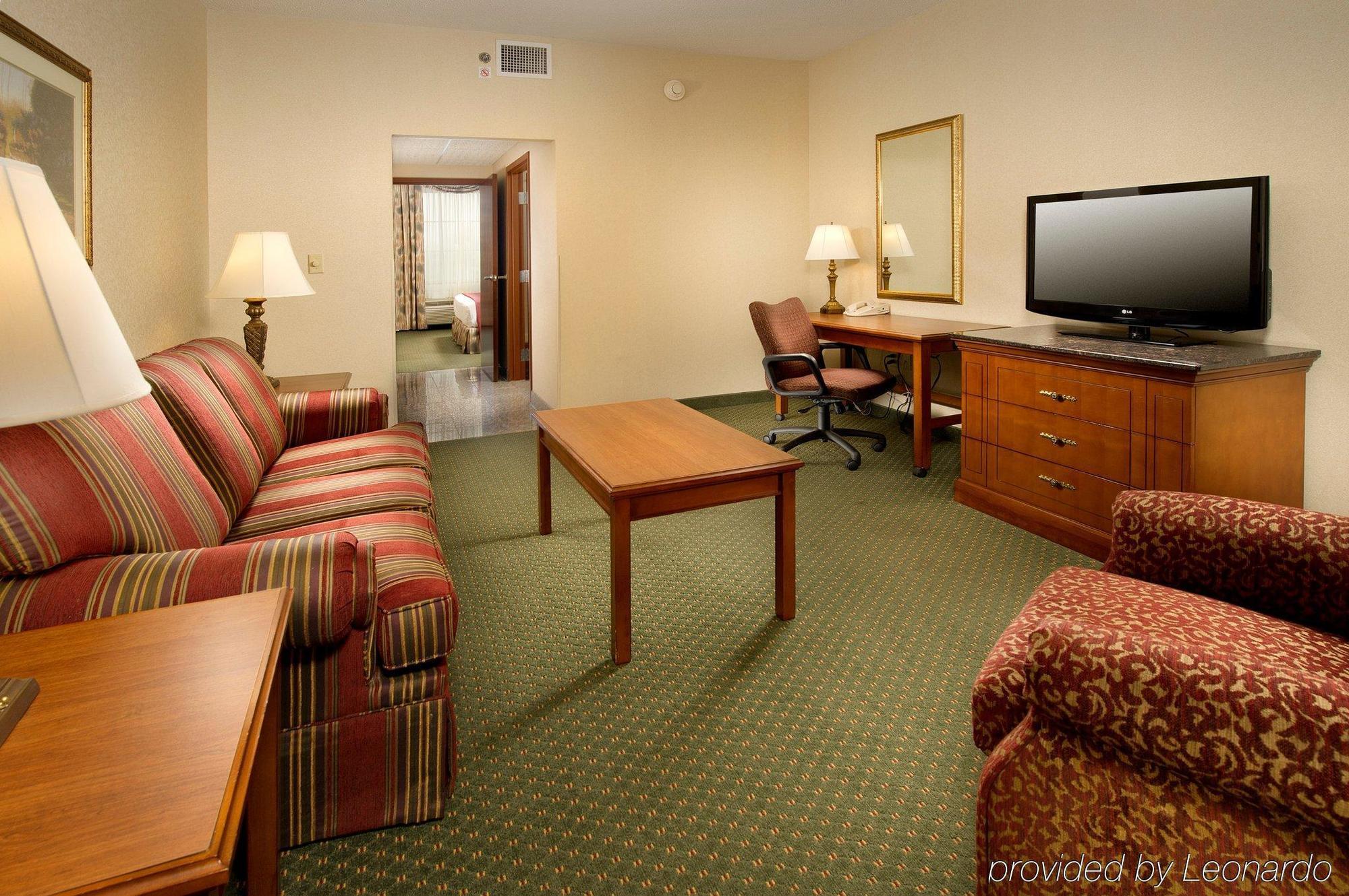Drury Inn & Suites Greenville Exterior foto